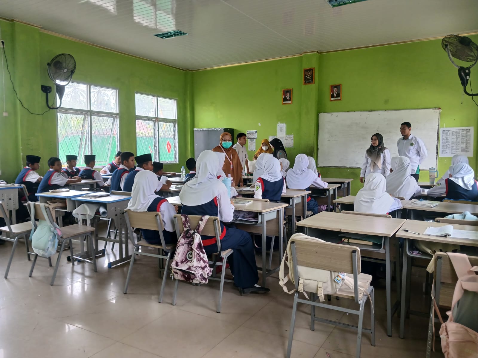 Deteksi Dini, Generasi Berprestasi: Puskesmas Tanjung Raja Skrining Siswa MTs Negeri 2 Ogan Ilir